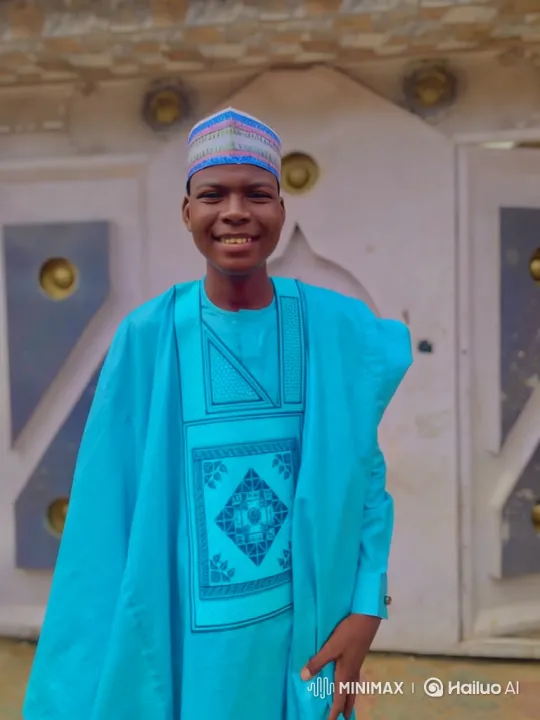 Young Man Enters and Drives Away in Mercedes-Benz – AI Generated Video | Hailuo AI