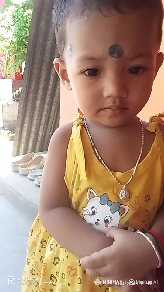 Child Sings and Dances with Robotic Movements – AI Generated Video | Hailuo AI