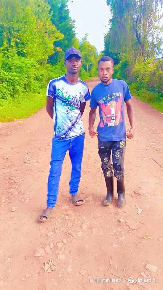 Two Men in Lush Pathway with Steady Camera Zoom – AI Generated Video | Hailuo AI