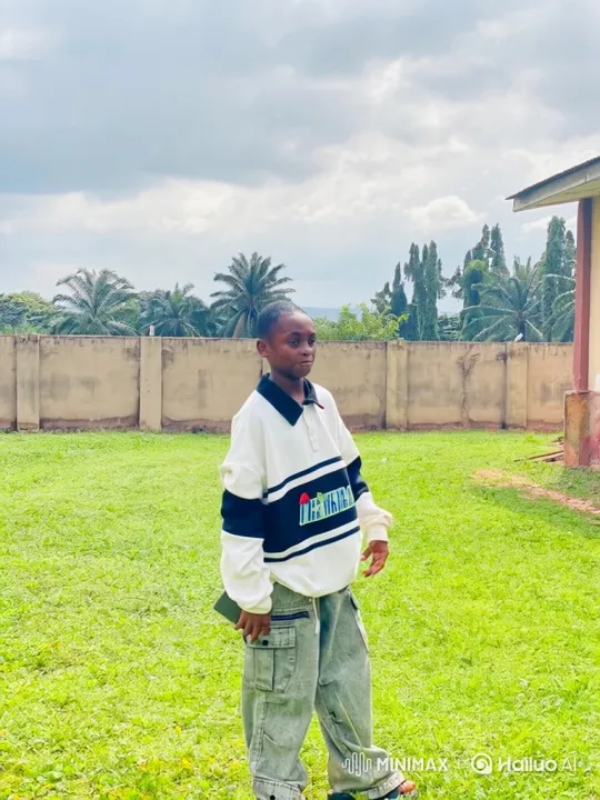 Young Person Gets Into Car, Throws Money Out Window – AI Generated Video | Hailuo AI