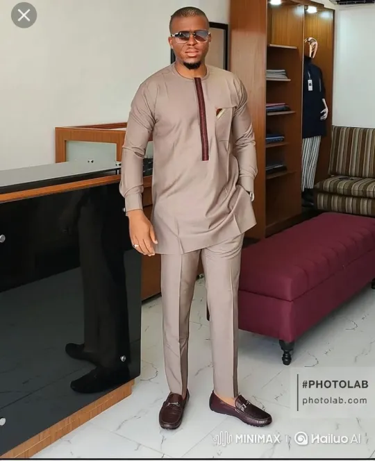 Formal Meeting and Departure of a Businessman with a Leader at a Helipad – AI Generated Video | Hailuo AI