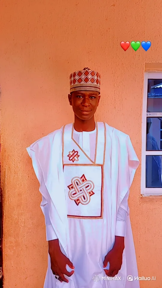 Young Man Showcases Elegant Attire in Graceful Reveal – AI Generated Video | Hailuo AI