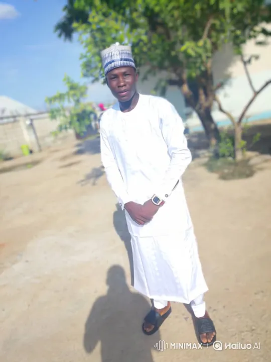 Young Man in Traditional Attire Enters and Drives Away in Black Sedan – AI Generated Video | Hailuo AI