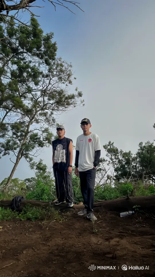 Voyage from Mountain Peak to Cosmic Perspective – AI Generated Video | Hailuo AI