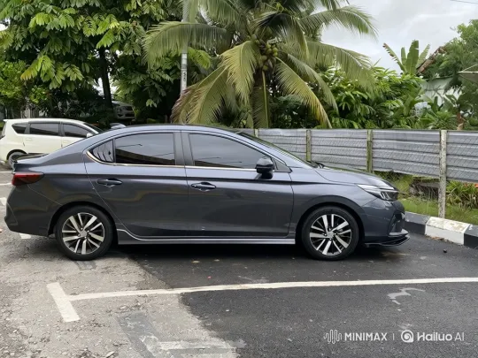 Sleek Sedan Lowering in Tropical Setting – AI Generated Video | Hailuo AI