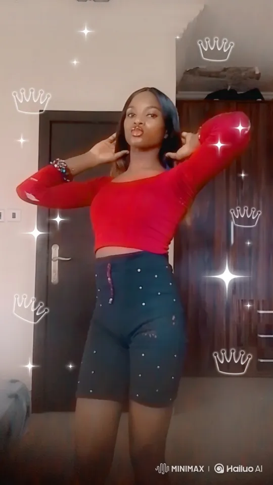 Confident Woman Poses with Animated Sparkles and Floating Crowns – AI Generated Video | Hailuo AI