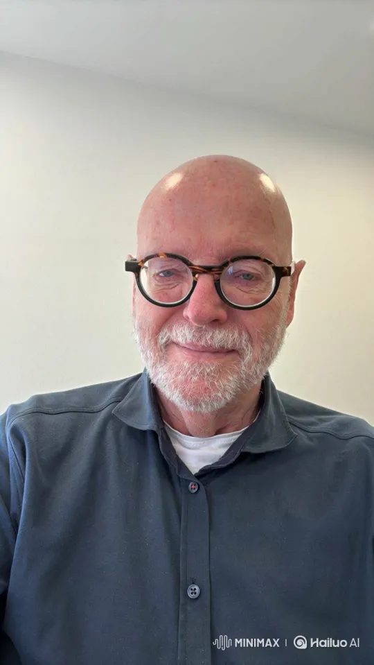 Kind-Faced Older Man Greeting with Warm Smile – AI Generated Video | Hailuo AI
