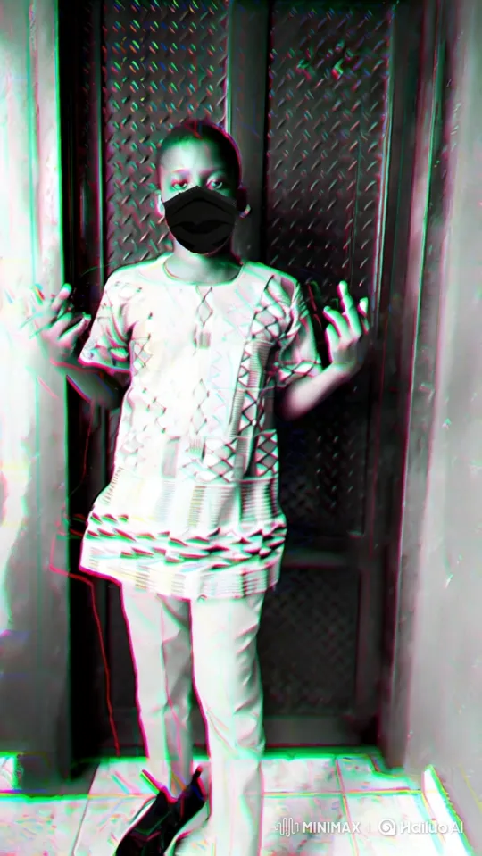 Young Person Prepares to Drive a Luxury SUV – AI Generated Video | Hailuo AI