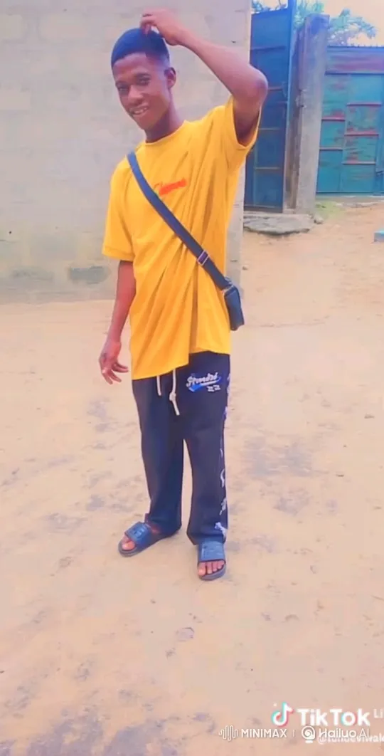 Young Man Approaches Futuristic Truck, Opens Door – AI Generated Video | Hailuo AI