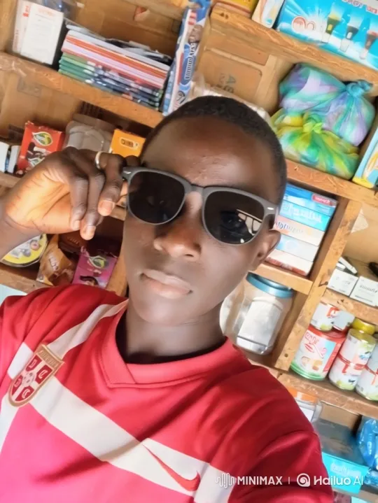Young Athlete in Cool Pose with Dynamic Camera Tracking – AI Generated Video | Hailuo AI