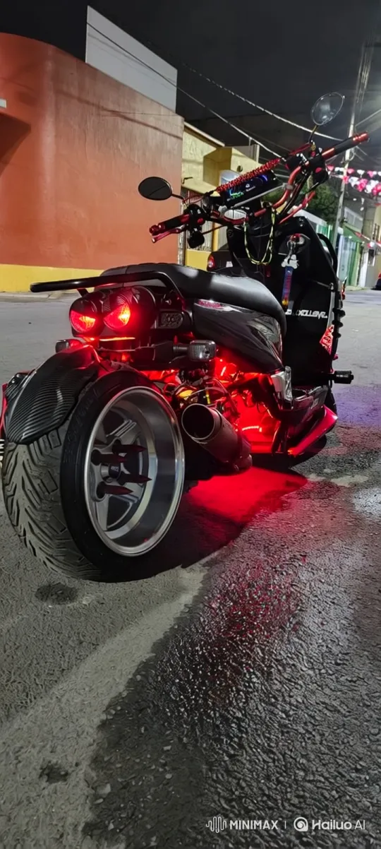 Custom Scooter Showcase: Nighttime Tracking Shot – AI Generated Video | Hailuo AI