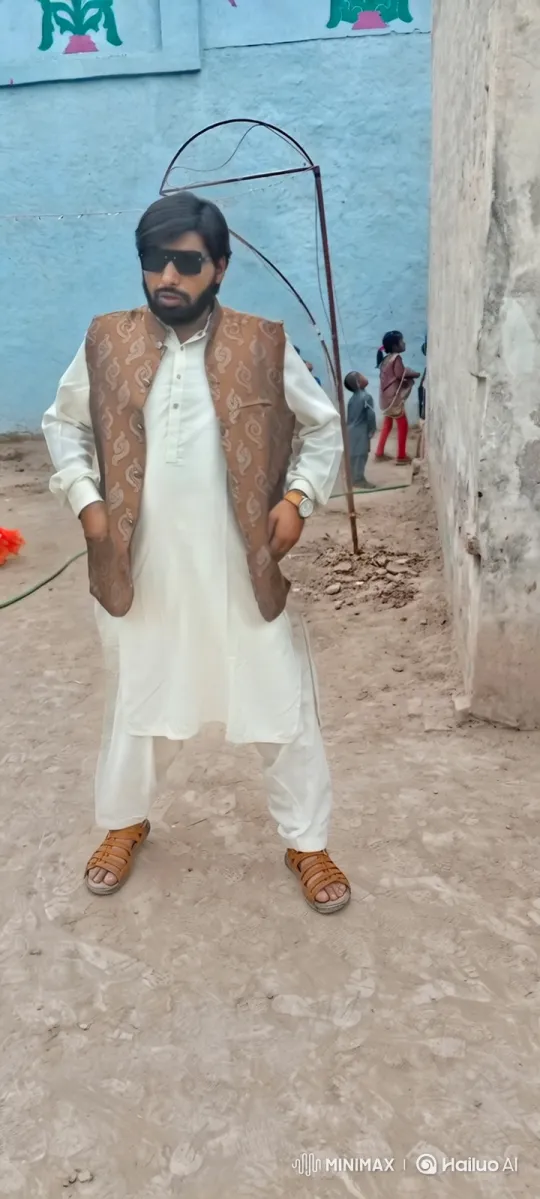 Man in White Stands Confidently, Gazes Off-Camera – AI Generated Video | Hailuo AI