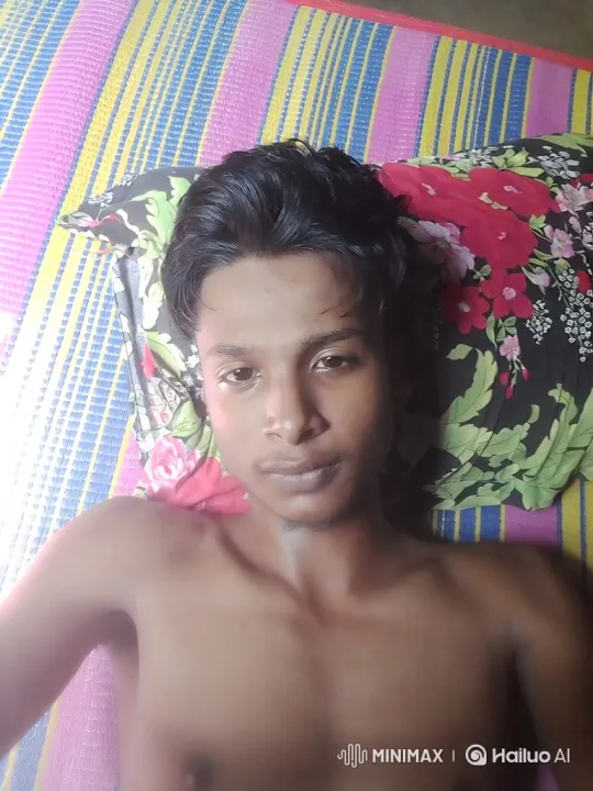 Affectionate Embrace of Young Couple Captured – AI Generated Video | Hailuo AI