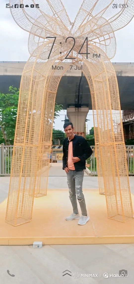 Young Man Claims Luxury Rolls-Royce in Urban Setting – AI Generated Video | Hailuo AI