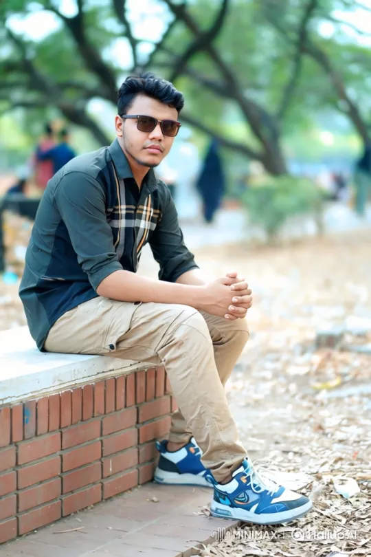 Young Man Prepares for Departure in Park – AI Generated Video | Hailuo AI