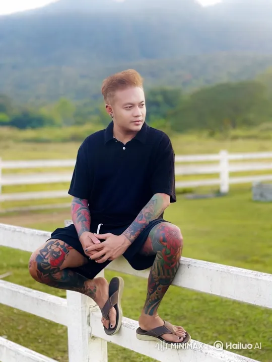 Man with Tattoos Meets Older Gentleman Aboard Luxury Airplane – AI Generated Video | Hailuo AI