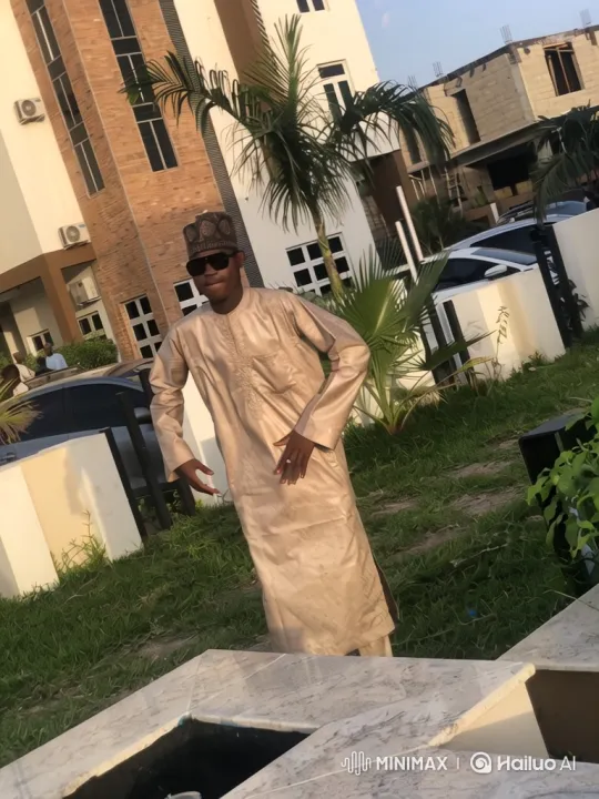 Man in Traditional Attire Enters G-Wagon and Drives Away – AI Generated Video | Hailuo AI