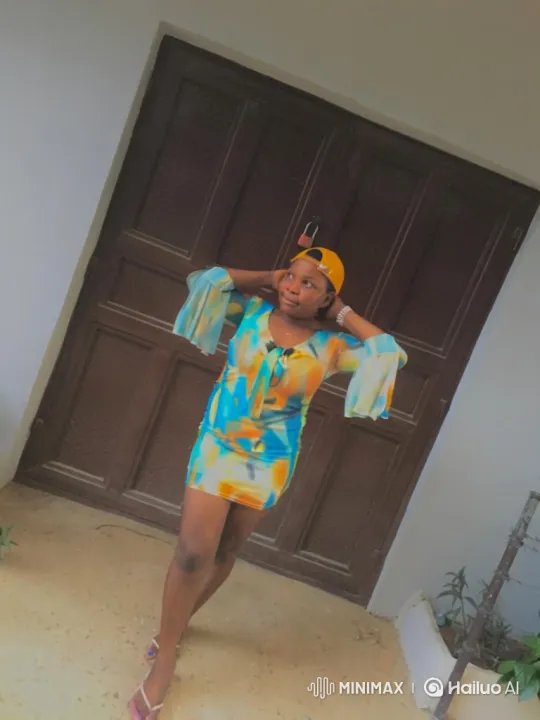 Young Woman Prepares for Journey in Vibrant Dress – AI Generated Video | Hailuo AI