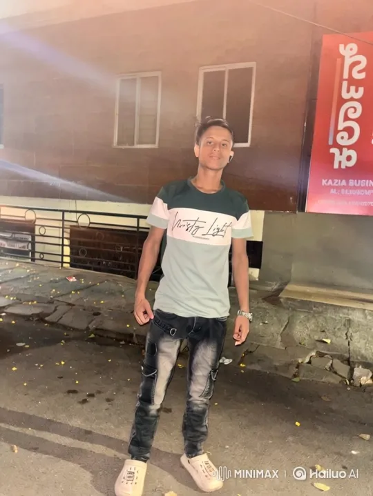 Young Man Boards Luxurious Rolls Royce on Night Street – AI Generated Video | Hailuo AI