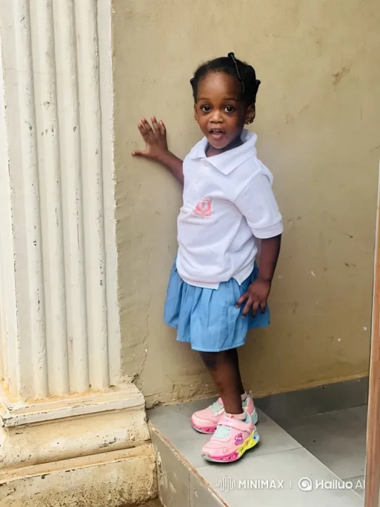 Young Girl Transforms from Curiosity to Confidence in City Street – AI Generated Video | Hailuo AI