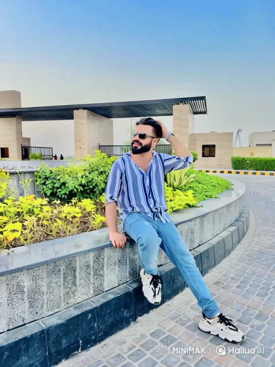Stylish Man Boards Modern Land Cruiser Convoy – AI Generated Video | Hailuo AI