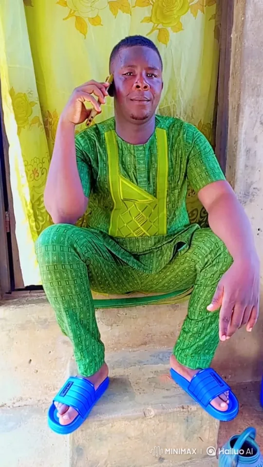 Man in Green Outfit Meets Putin Lookalike on Steps – AI Generated Video | Hailuo AI