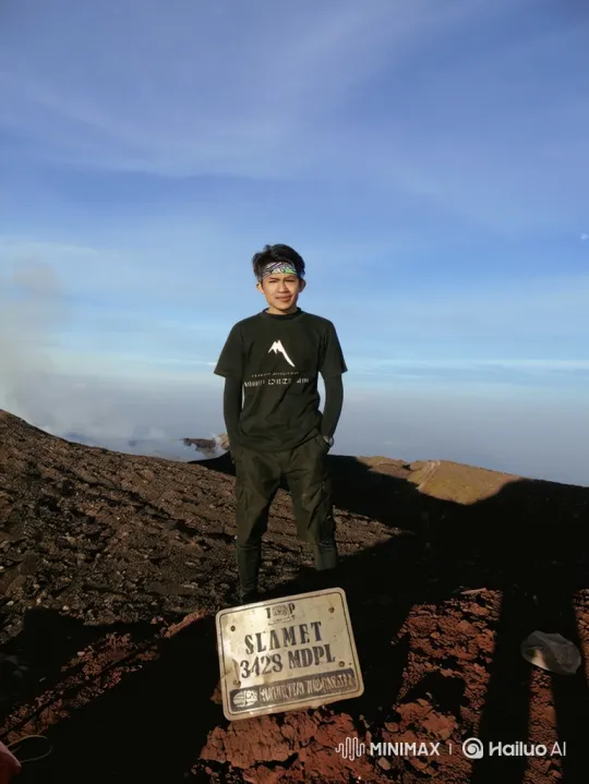 Hiker on Mountain Summit to Earth from Space Panorama – AI Generated Video | Hailuo AI