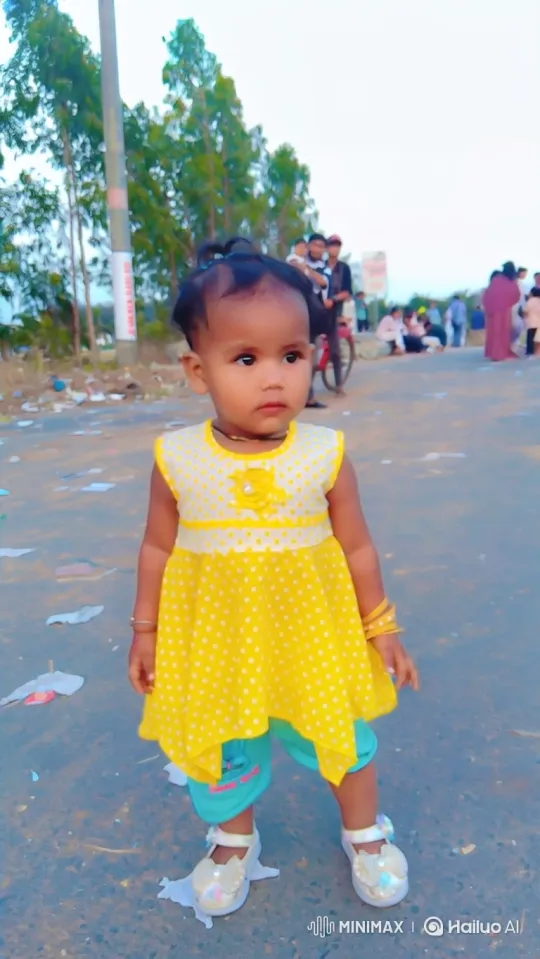 Toddler Girl Observes Surroundings on Paved Road – AI Generated Video | Hailuo AI