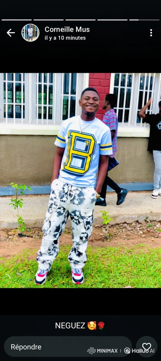 Young Man Smiles, Gets Into Car in Casual Outfit – AI Generated Video | Hailuo AI