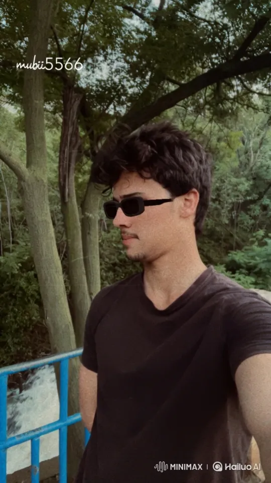 Young Couple Shares Intimate Moment on Golden Hour Bridge – AI Generated Video | Hailuo AI