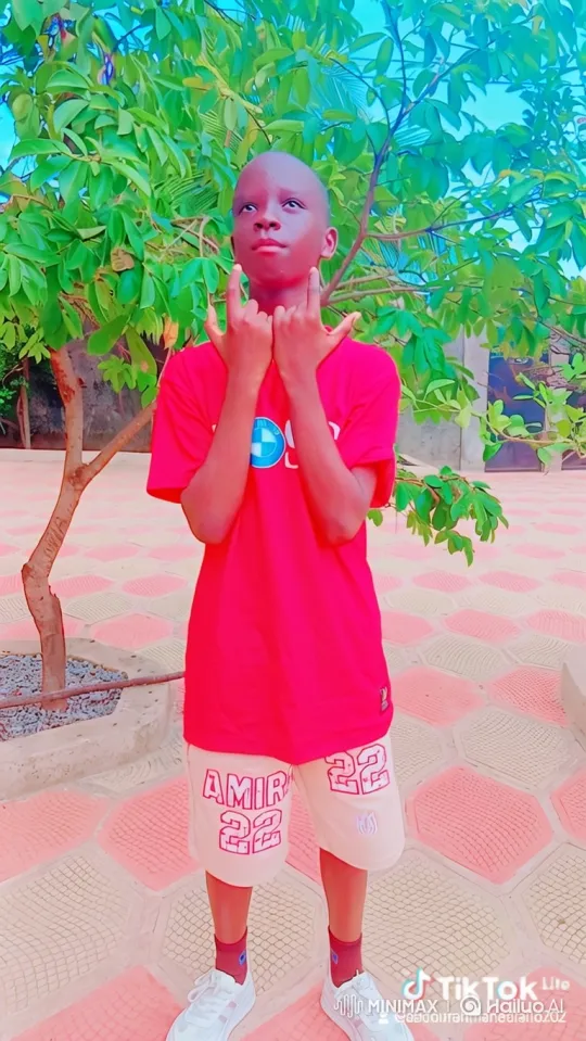 Boy on Patio: Walk, Camera Moves, Close-Up Face – AI Generated Video | Hailuo AI
