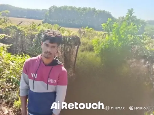 Young Man in Color-Blocked Hoodie Amidst Nature – AI Generated Video | Hailuo AI