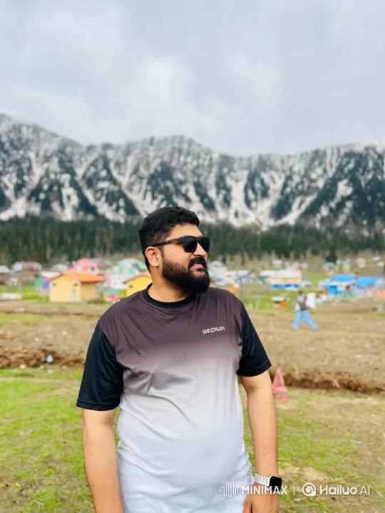 Couple Shares Silent Connection in Mountain Backdrop – AI Generated Video | Hailuo AI