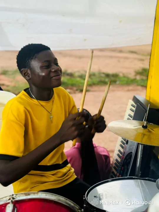 Young Drummer Pauses for Donald Trump Impression – AI Generated Video | Hailuo AI