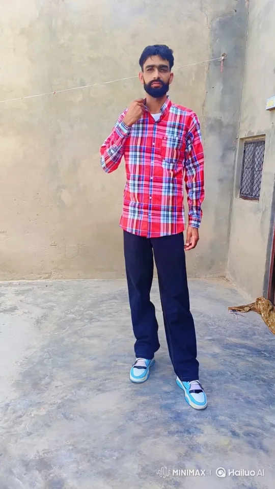 Man in Plaid Shirt Approaches Parked Range Rover – AI Generated Video | Hailuo AI