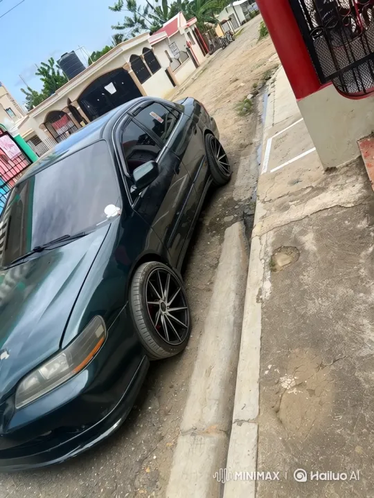 Close-Up on Custom Sedan with Dynamic Background – AI Generated Video | Hailuo AI