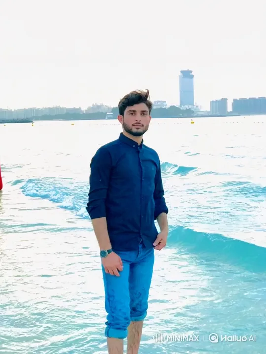 Young Couple's Intimate Moment by the Sea – AI Generated Video | Hailuo AI
