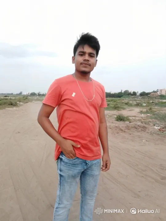 Young Man Transforms Confidence, Drives Away in Rolls-Royce – AI Generated Video | Hailuo AI