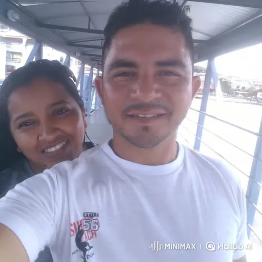 Couple Sings Gospel Praise with Joyful Devotion – AI Generated Video | Hailuo AI