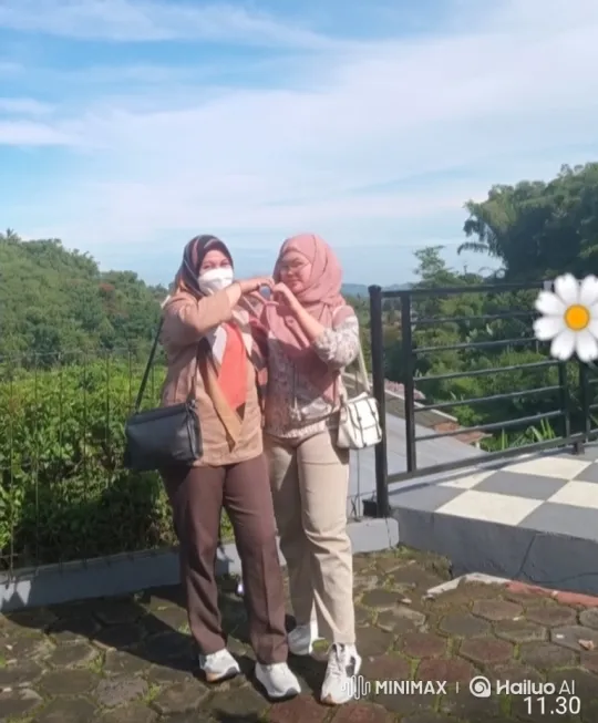 Two Women Form Heart Shape, Share Smiles at Scenic Lookout – AI Generated Video | Hailuo AI