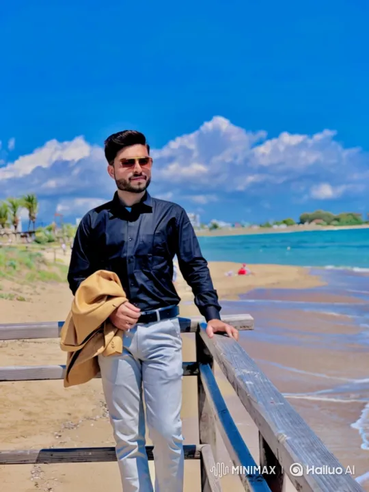Romantic Stroll: A Couple's Intimate Moment in the Park – AI Generated Video | Hailuo AI