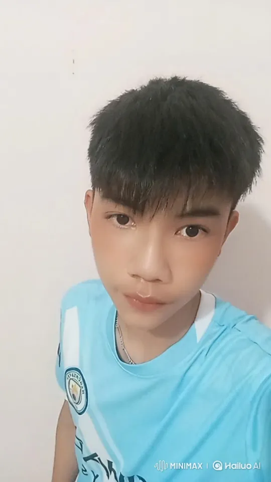 From a Young Man to the Entire Earth: A Visual Journey – AI Generated Video | Hailuo AI