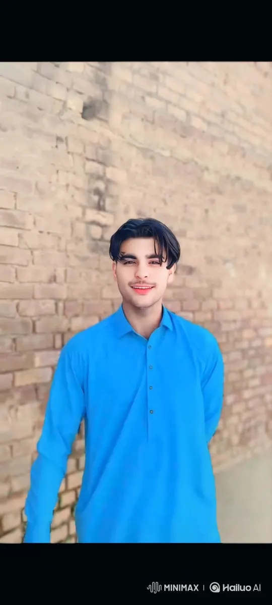 Serene Park Encounter of Young Couple at Golden Hour – AI Generated Video | Hailuo AI