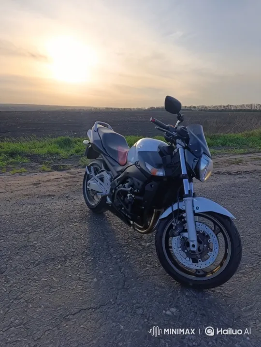 Earth's Grandeur: From Motorcycle to Cosmic View – AI Generated Video | Hailuo AI