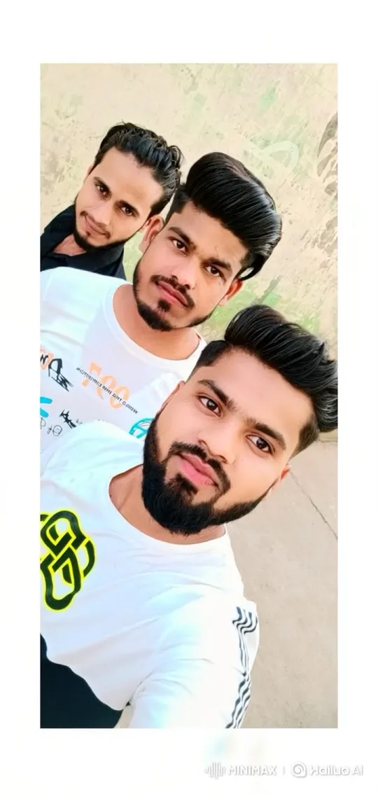 Young Men's Friendship Captured in Outdoor Selfie Video – AI Generated Video | Hailuo AI