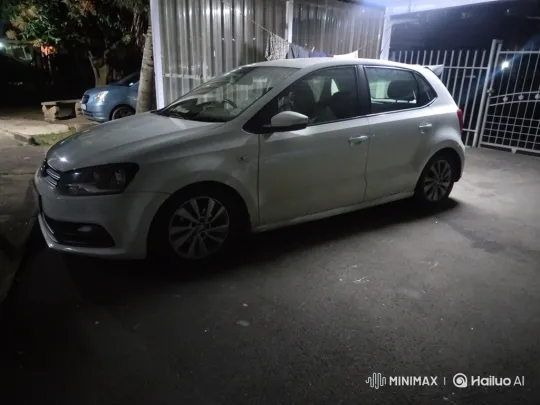 White Hatchback's Air Suspension Effect at Night – AI Generated Video | Hailuo AI