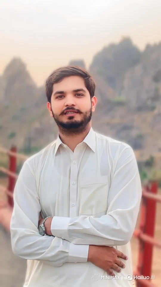 Young Couple Shares Serene Moment in Urban Park – AI Generated Video | Hailuo AI