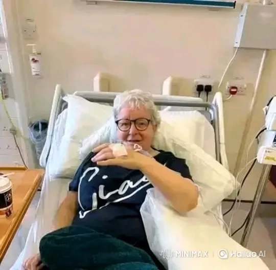 Comforting Smile of an Older Woman in Hospital – AI Generated Video | Hailuo AI