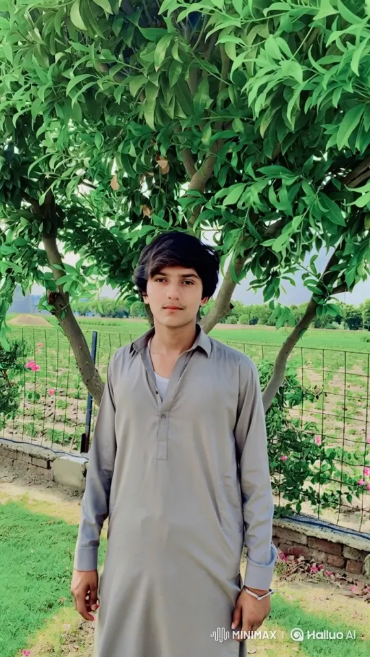 Cinematic Park Scene: Young Couple Shares Quiet Moment – AI Generated Video | Hailuo AI
