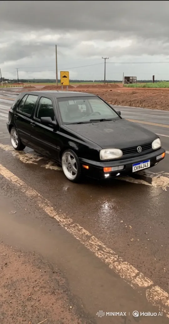 Black Hatchback Transforms with Hydraulic Lowering System – AI Generated Video | Hailuo AI